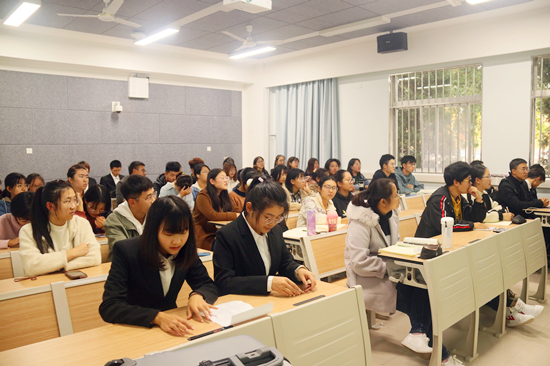 f947fb3d0cb54502a3923300f5444e15.jpg